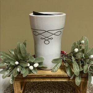 Starbucks 2016, 9 fl. Oz Ceramic Tumbler in New Conditon